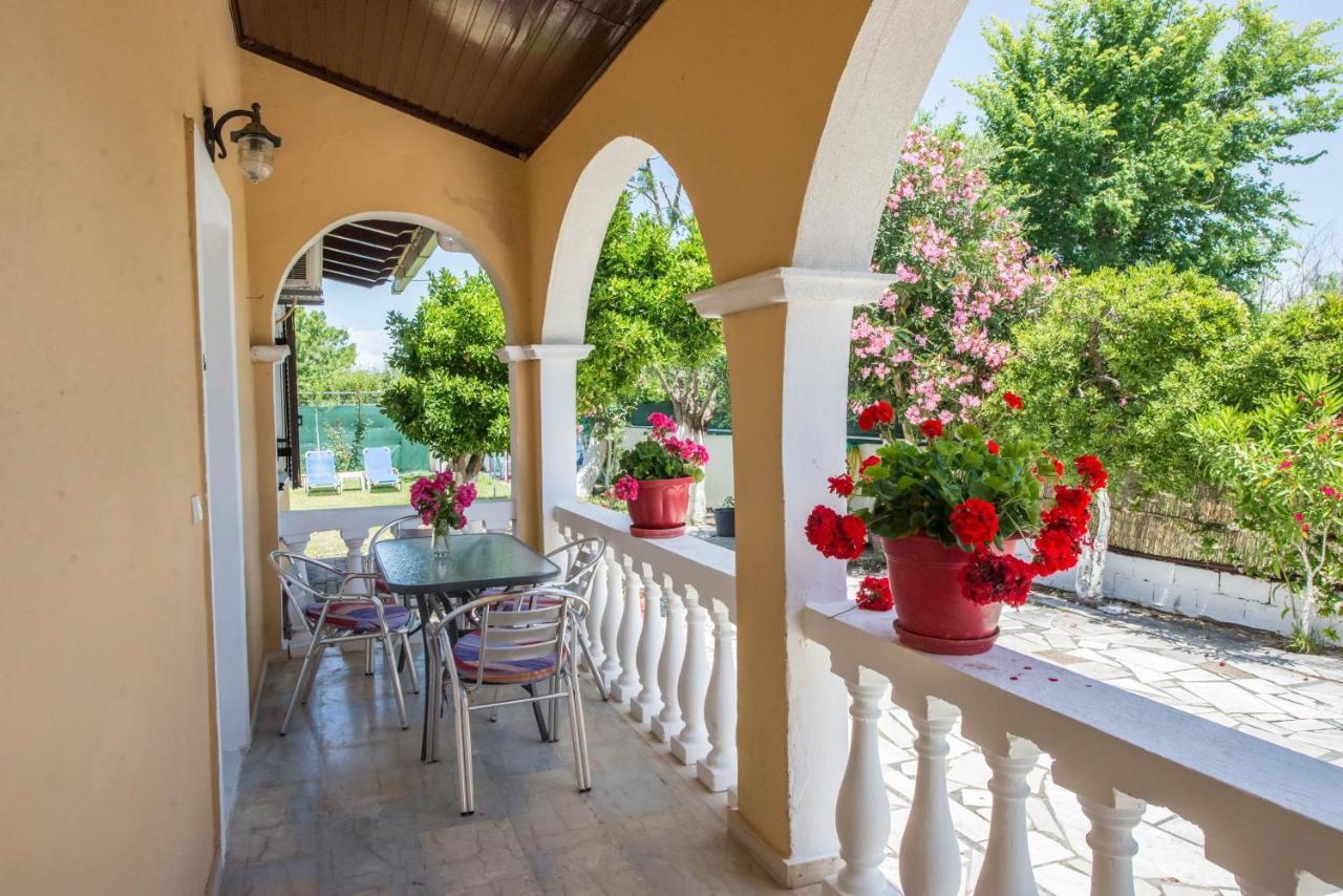 Villa Eleni Holidays Resort With Swimming Pool, シダリオン エクステリア 写真