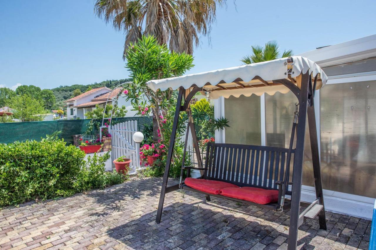 Villa Eleni Holidays Resort With Swimming Pool, シダリオン エクステリア 写真